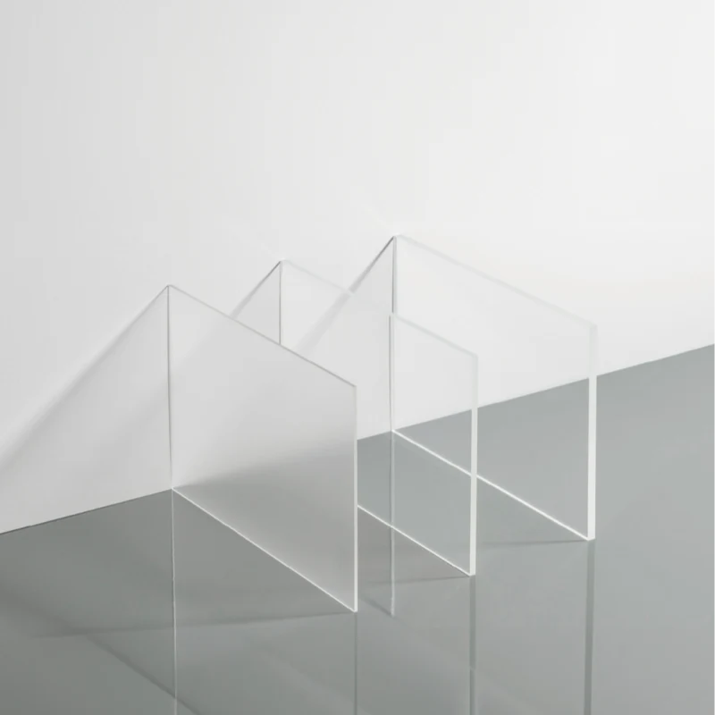Polycarbonate မှငြိမ်ဖယ်ရှားပစ်ရန်